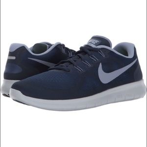 NWB Men’s Nike Free Run Navy/Sky Blue sz 10.5 👟